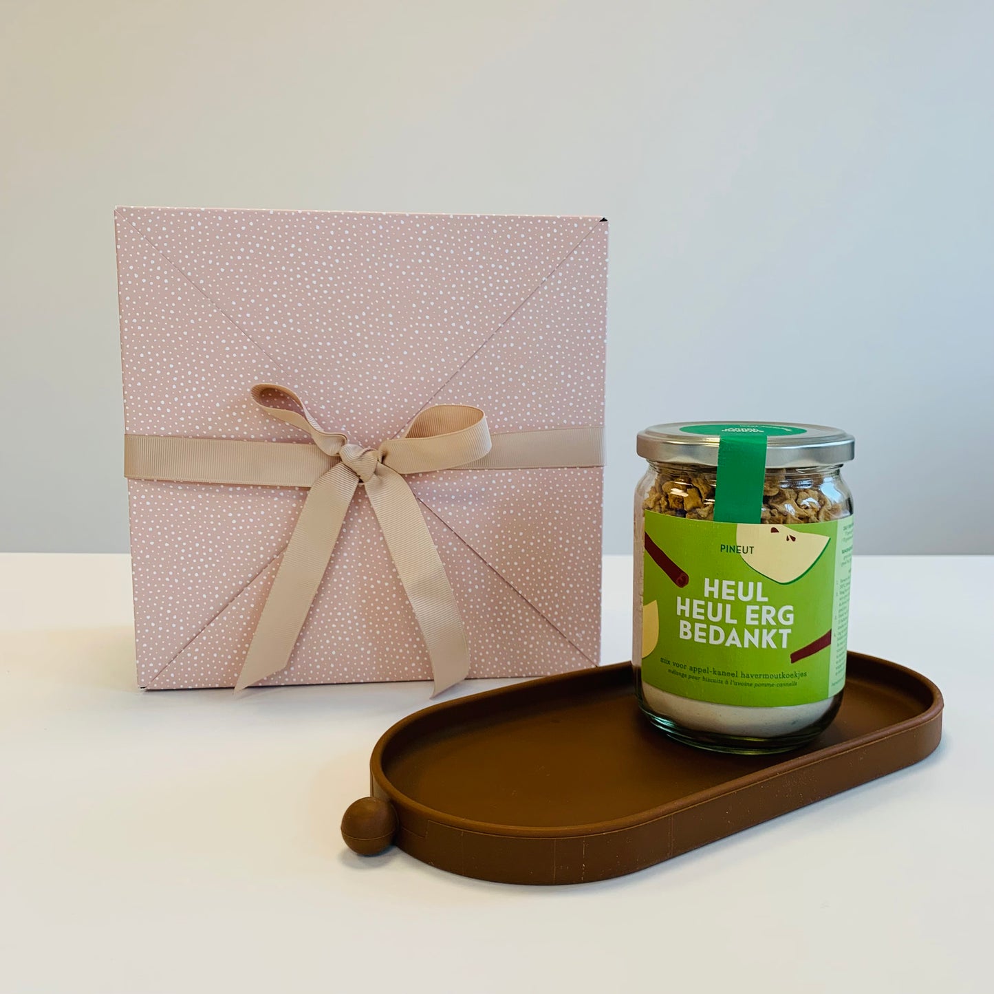 Cookie box