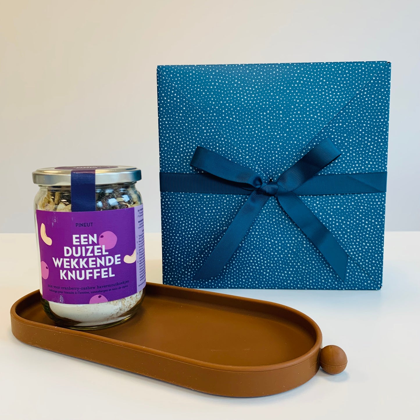 Cookie box