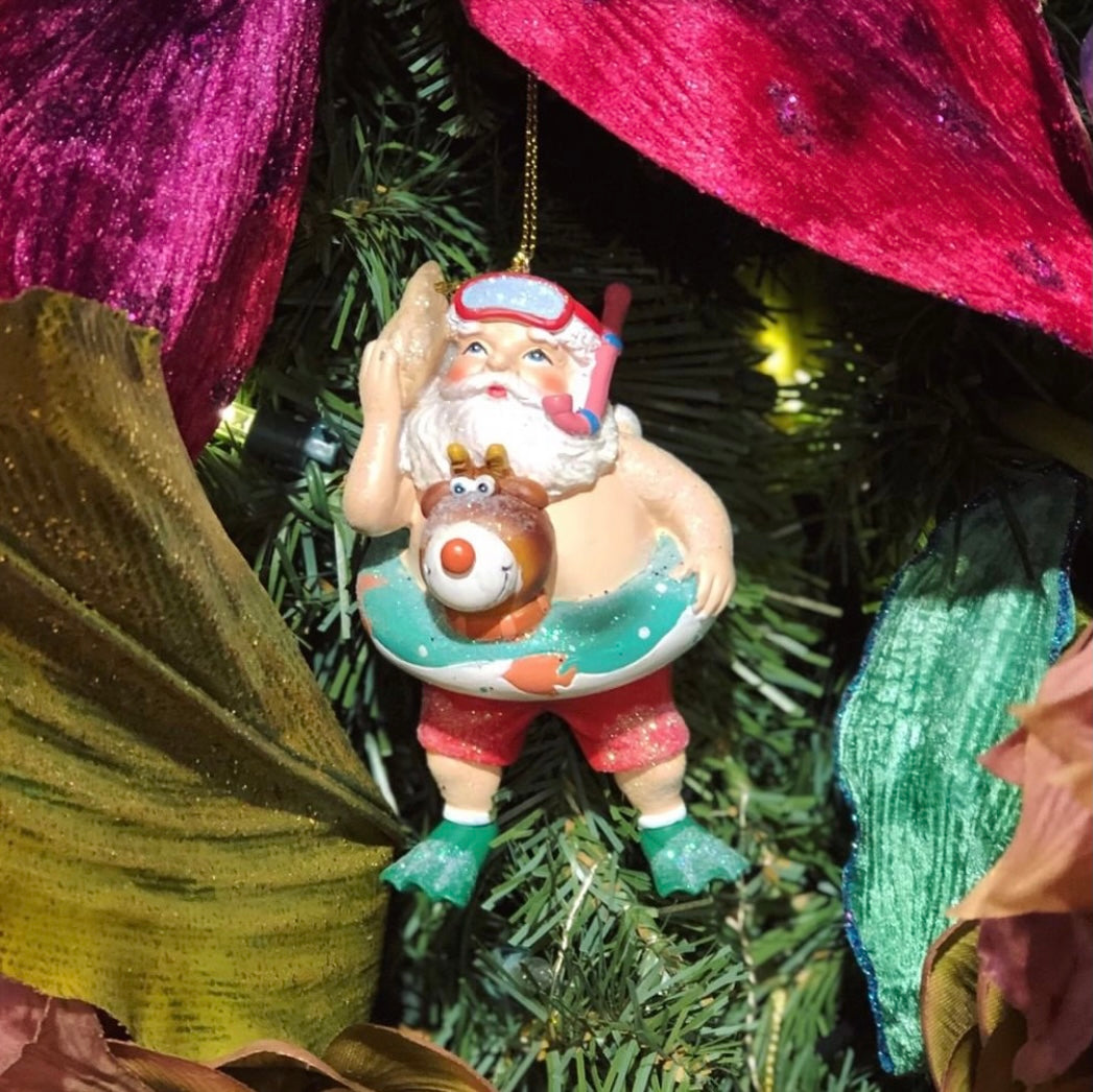Kerstman op het strand ornament - 2 stuks
